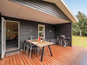 Holiday Home Akkar - 1-8km from the sea by Interhome