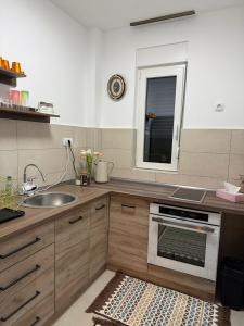 Nest24- cozy apartment with terrace and private garage