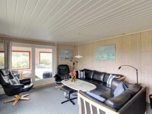 Holiday Home Kastehelmi - 400m from the sea by Interhome