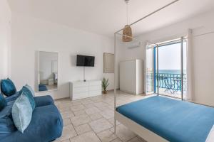 The Window On The Sea