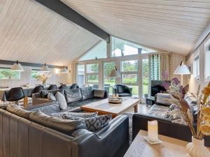 Holiday Home Stillfrieda - 12km from the sea by Interhome