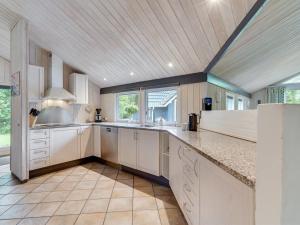 Holiday Home Stillfrieda - 12km from the sea by Interhome