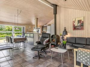 Holiday Home Jette - 30km from the sea by Interhome