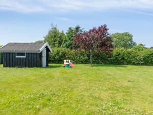 Holiday Home Guthmund - 400m from the sea by Interhome