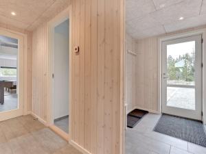 Holiday Home Hwithoveth - 1-4km from the sea by Interhome