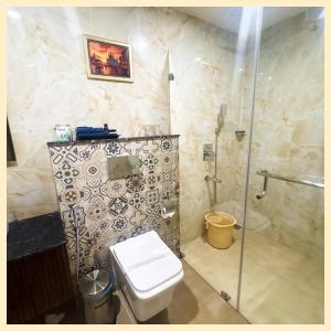 Sea Beach Hotel S#K#S Near Jagannath Temple# Restaurant - Swimming Pool - Spa With Parking FacilitiesLuxuary Room and Fully Air Conditioned With Attached Balcony- Top Rated Hotel