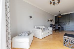 Glow Apartments, Apartamenty Zaspa, Dywizjonu 303