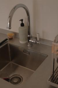 Studio Nolo by Simone Antwerp