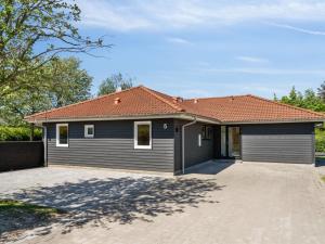 Holiday Home Eunice - 850m from the sea by Interhome