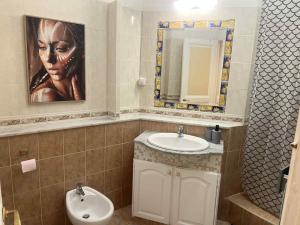 3 minutes walking to monaco & the beach