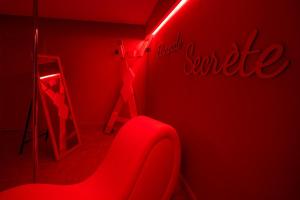 LEscapade Secrète balnéo - sauna - love room