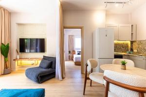 Dhermis Icon Big 1BR Ap 7