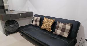 Basic one-bedroom condo at Sea Residences