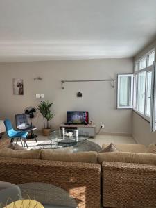 Charming Oasis in Town