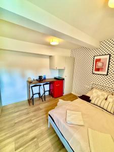 Royal - Studio in Central Warsaw by Metro Świętokrzyska