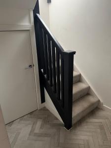 Modern Seaside Cottage - Sleeps 5