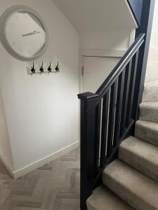 Modern Seaside Cottage - Sleeps 5