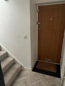 Modern Seaside Cottage - Sleeps 5