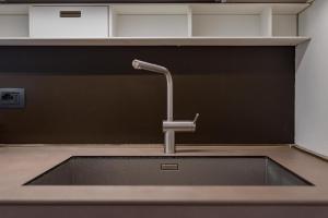 Bright Arched Flat - Cozy Minimal Escape