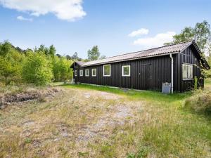 Holiday Home Hælf - 600m from the sea by Interhome