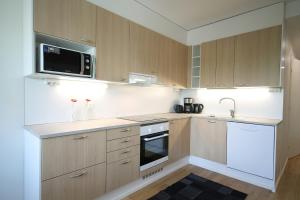 Spacious Apartment for 6