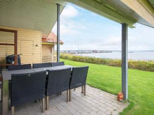 6 person holiday home in Egernsund-By Traum