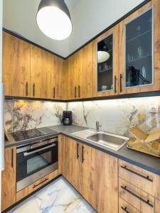 Sun, Sea & Space 100m to beach!