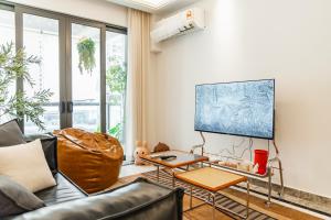 Extra Spacious R&F 公主湾 Dual-key 3BR Phase 2 CIQ with Netflix Premium and 2 Dryer