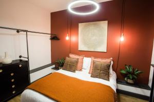 Stylish Grade II Listed 1-Bed Northern Quarter Apartment