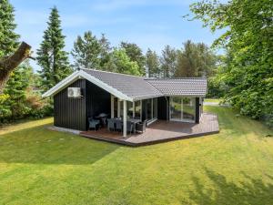 Holiday Home Nanni - from the sea by Interhome