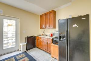 Pets Welcome! Cozy Family Apartment in Sterling