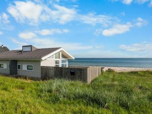 Holiday Home Amila - 10m from the sea by Interhome