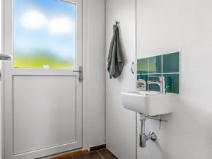 Holiday Home Naya - 500m from the sea by Interhome