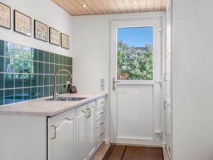 Holiday Home Naya - 500m from the sea by Interhome