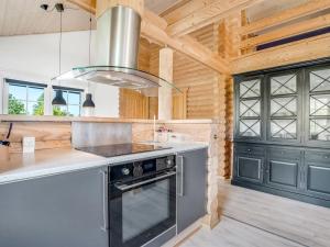 Holiday Home Edzard - 900m from the sea by Interhome