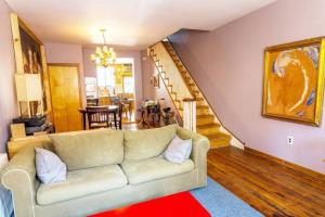 Artsy Traditional Rowhome South Philly