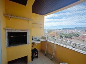 C164 Lindo apartamento de 2 quartos na praia Cachoeira