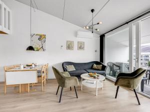 Apartment Jari - 200m from the sea by Interhome