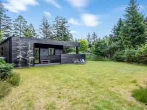 Holiday Home Jonas - from the sea by Interhome