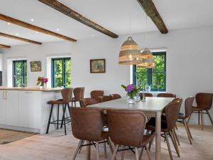 Holiday Home Brun - 1-5km from the sea by Interhome