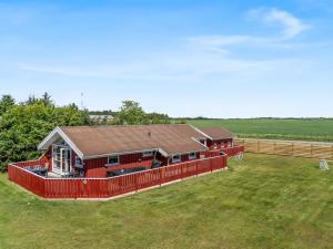 Holiday Home Hans - 1-2km from the sea by Interhome