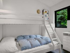 Holiday Home Ejnarine - 1-5km from the sea by Interhome