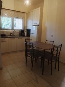 ΔΙΑΜΈΡΙΣΜΑ ΜΕΝΤΗΣ