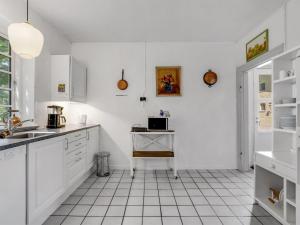 Holiday Home Iivo - 1-3km from the sea by Interhome