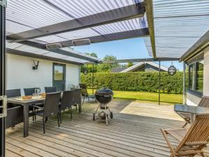 Holiday Home Anabel - 600m from the sea by Interhome