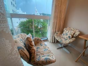 Apto frente, climatizado, wifi, ótima localização