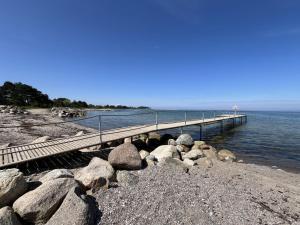 Holiday Home Kjell - 25m from the sea by Interhome