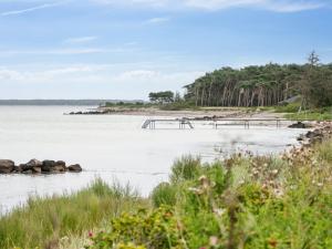 Holiday Home Kjell - 25m from the sea by Interhome