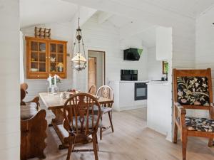 Holiday Home Kjell - 25m from the sea by Interhome