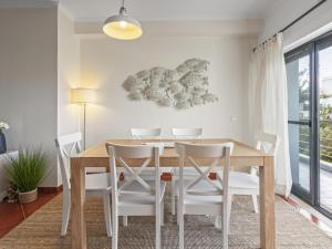 Apartment by Marina, beach, town #1971